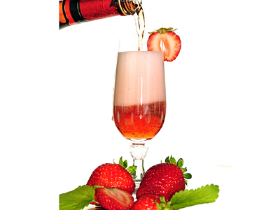 mimosa strawberry recipe cocktail sparkling wine drink preparation minutes mixed