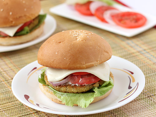 Aloo Tikki Burger Recipe