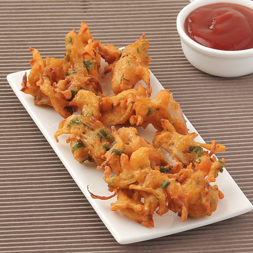 Onion Pakoda Crispy Onion Fritters Recipe With Step By Step Photos