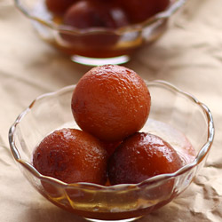Gulab Jamun with Milk Powder